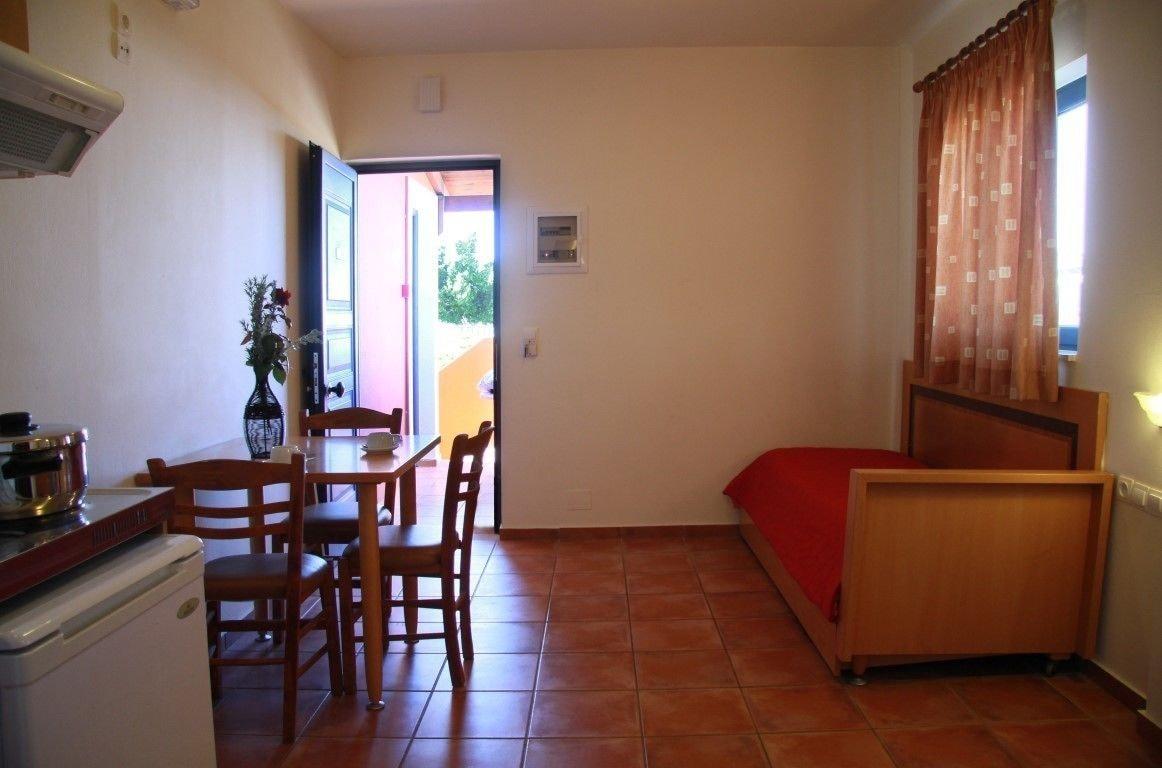 Amazones Driades Apartments Piskopiano Exterior photo